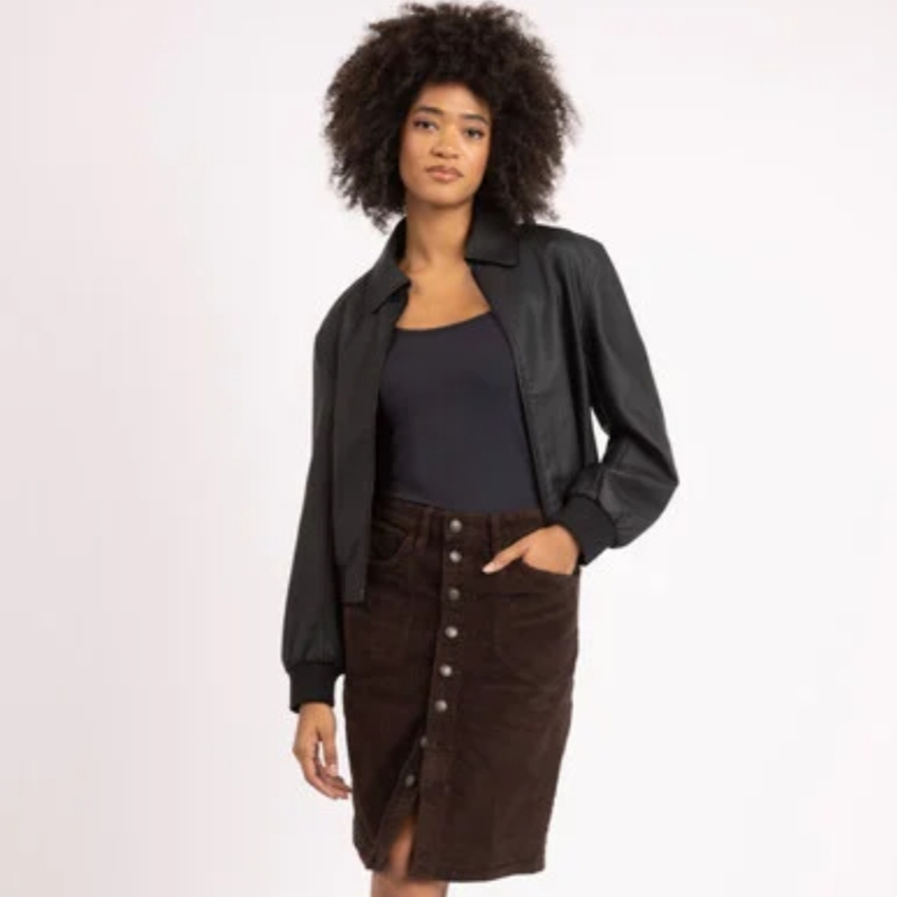 Bootlegger Sz 6Brown Button-Front Skirt